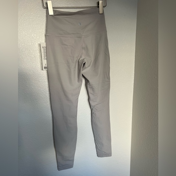 NEW LULULEMON Align HR 28” NWT - Picture 7 of 10